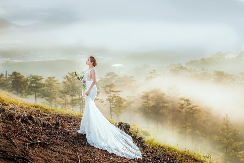 Vintage wedding dress